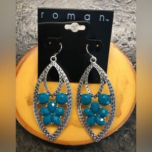 NWT Silver Teal Tooled Dangling Earrings